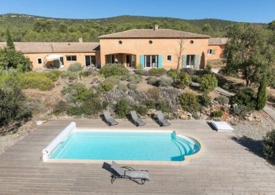Villa pool